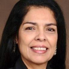 Sandra Varela Photo