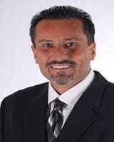 Roberto Plaza Photo