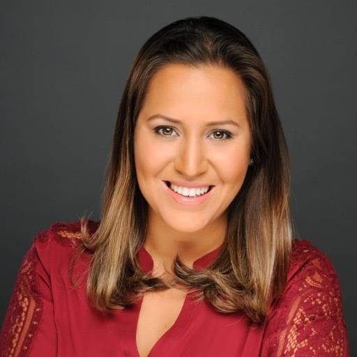 Elizabeth Morales Photo